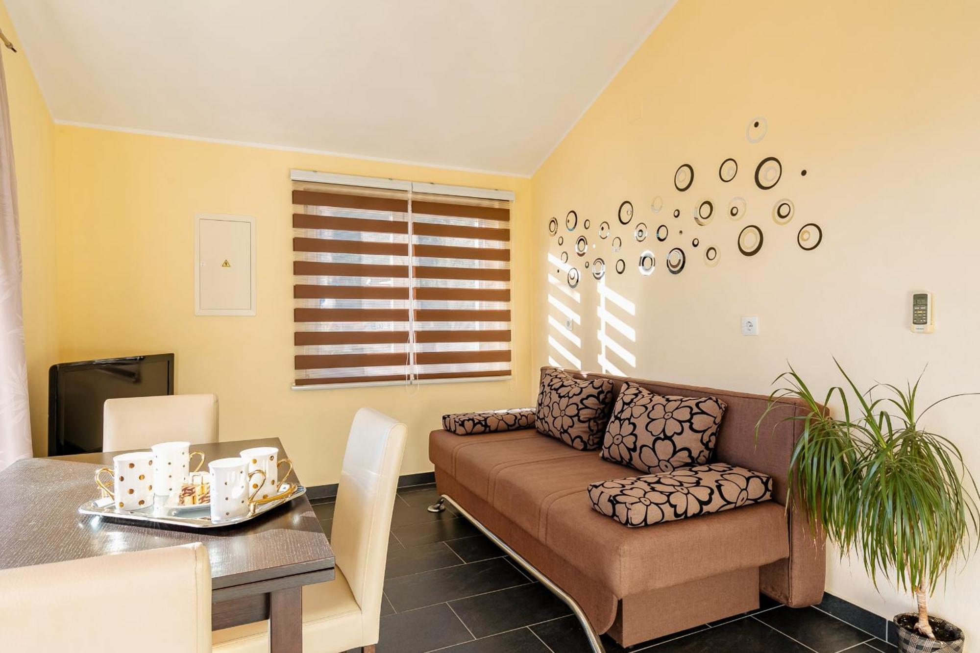 D&A Apartments เวลาลูกา ภายนอก รูปภาพ